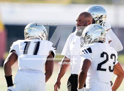 Thumbnail 1 in Redwood @ American Canyon photogallery.