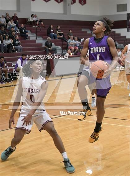 Thumbnail 2 in Cinco Ranch vs. Morton Ranch photogallery.