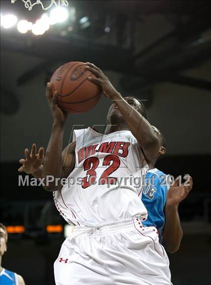 Thumbnail 1 in Holmes vs. Boone County (Regional Playoff) photogallery.