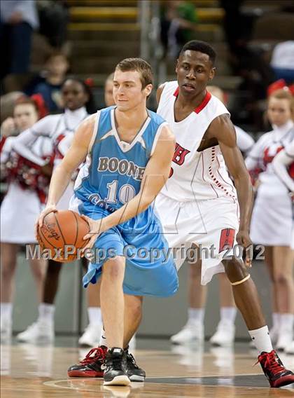Thumbnail 1 in Holmes vs. Boone County (Regional Playoff) photogallery.