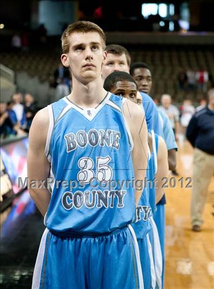 Thumbnail 1 in Holmes vs. Boone County (Regional Playoff) photogallery.