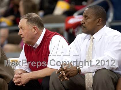 Thumbnail 3 in Holmes vs. Boone County (Regional Playoff) photogallery.