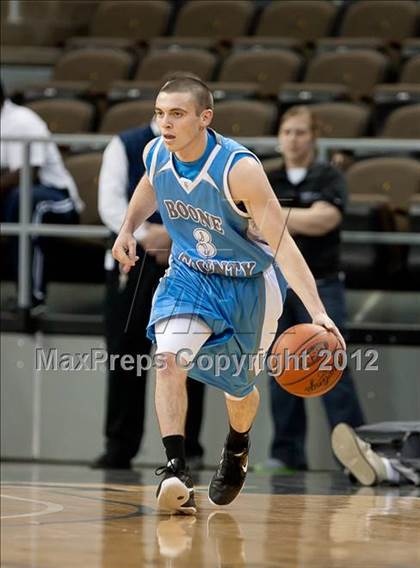 Thumbnail 3 in Holmes vs. Boone County (Regional Playoff) photogallery.