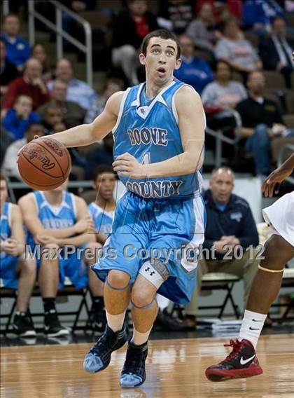Thumbnail 2 in Holmes vs. Boone County (Regional Playoff) photogallery.