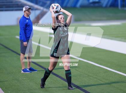 Thumbnail 2 in Southlake Carroll vs. Weatherford (UIL Bi-District Playoff) photogallery.