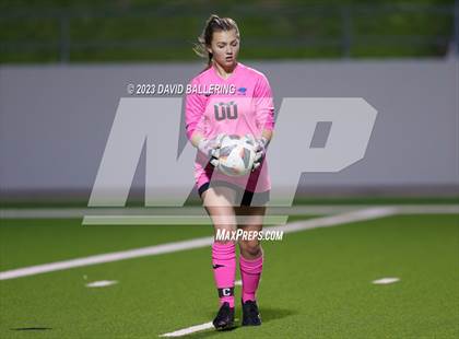 Thumbnail 1 in Southlake Carroll vs. Weatherford (UIL Bi-District Playoff) photogallery.