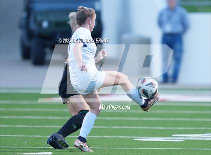 Thumbnail 2 in Southlake Carroll vs. Weatherford (UIL Bi-District Playoff) photogallery.
