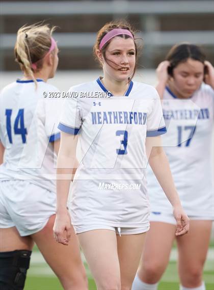 Thumbnail 1 in Southlake Carroll vs. Weatherford (UIL Bi-District Playoff) photogallery.