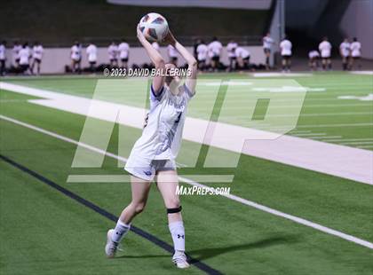 Thumbnail 2 in Southlake Carroll vs. Weatherford (UIL Bi-District Playoff) photogallery.