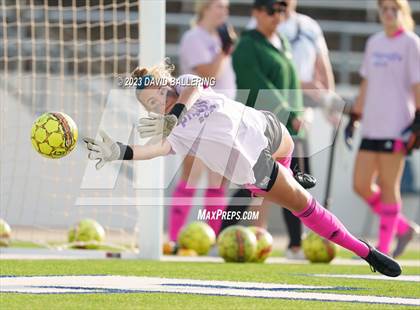 Thumbnail 2 in Southlake Carroll vs. Weatherford (UIL Bi-District Playoff) photogallery.