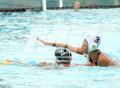 Thumbnail 3 in St. Ignatius vs Homestead (St. Francis Autumn Invitational) photogallery.