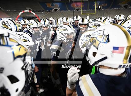 Thumbnail 3 in St. John Bosco vs. Mater Dei (Pre-Game) photogallery.
