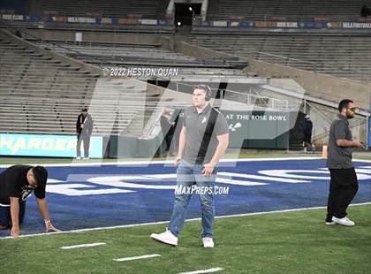 Thumbnail 2 in St. John Bosco vs. Mater Dei (Pre-Game) photogallery.