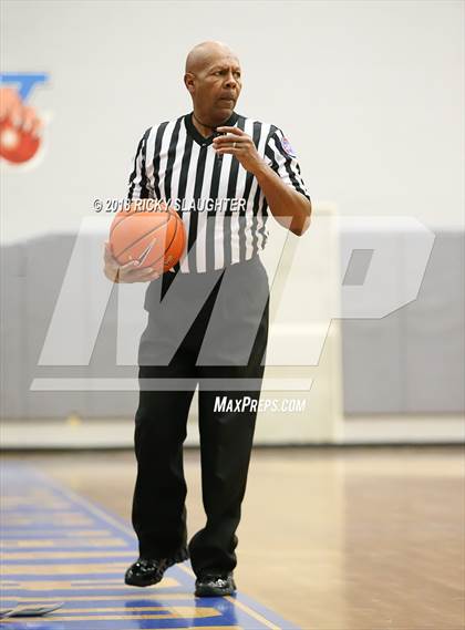 Thumbnail 2 in Hazelwood Central @ Vashon photogallery.