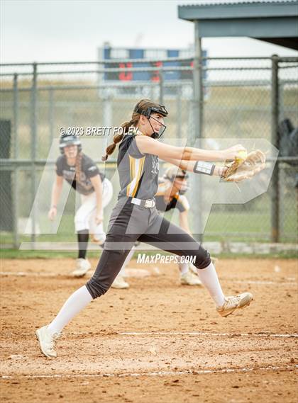 Thumbnail 1 in Pius X vs Skutt Catholic (LSE Softball Invite) photogallery.