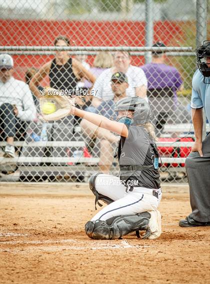 Thumbnail 3 in Pius X vs Skutt Catholic (LSE Softball Invite) photogallery.