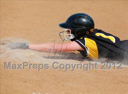 Thumbnail 2 in El Capitan vs. Santana (CIF SDS D3 Final) photogallery.