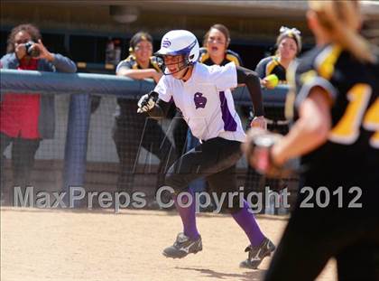 Thumbnail 3 in El Capitan vs. Santana (CIF SDS D3 Final) photogallery.