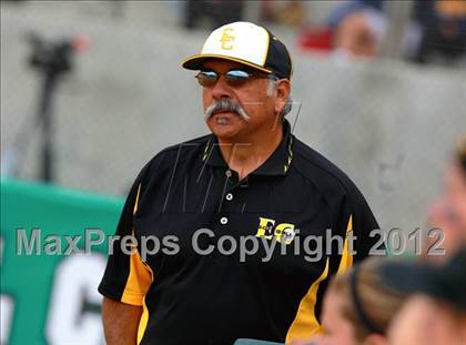 Thumbnail 3 in El Capitan vs. Santana (CIF SDS D3 Final) photogallery.