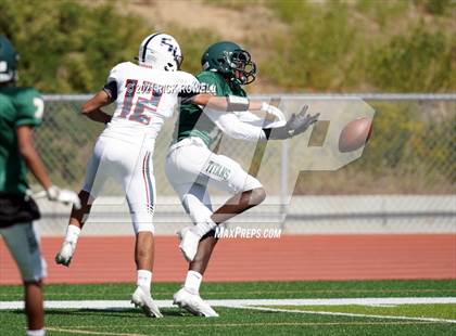 Thumbnail 2 in Citrus Hill @ Tahquitz photogallery.