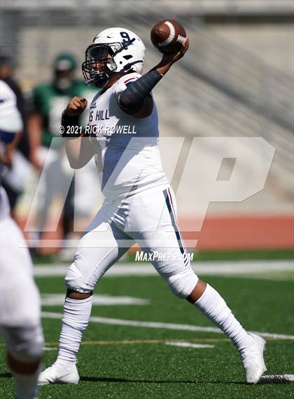 Thumbnail 1 in Citrus Hill @ Tahquitz photogallery.
