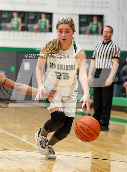 Thumbnail 2 in Collinsville @ Tioga photogallery.