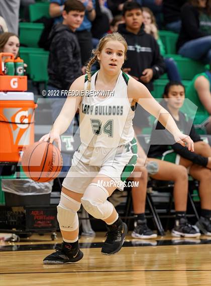 Thumbnail 2 in Collinsville @ Tioga photogallery.