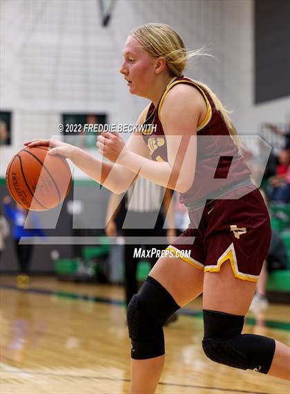 Thumbnail 2 in Collinsville @ Tioga photogallery.