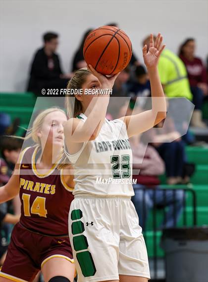 Thumbnail 1 in Collinsville @ Tioga photogallery.