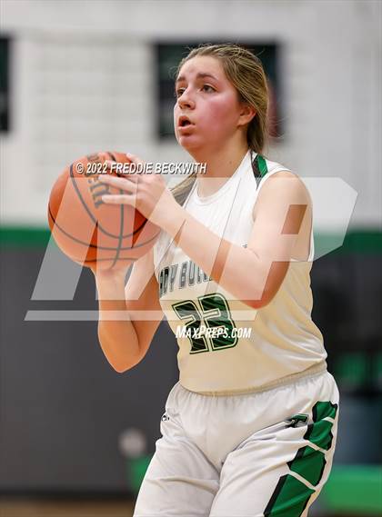 Thumbnail 2 in Collinsville @ Tioga photogallery.