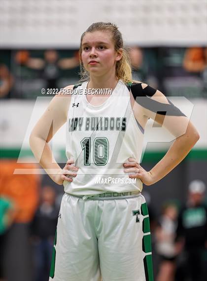 Thumbnail 2 in Collinsville @ Tioga photogallery.