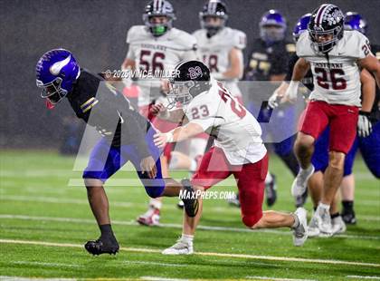 Thumbnail 1 in Eastlake vs Puyallup (WIAA 4A First Round) photogallery.