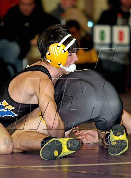 Thumbnail 2 in Islip Cup-Kris MacDonald Tournament photogallery.