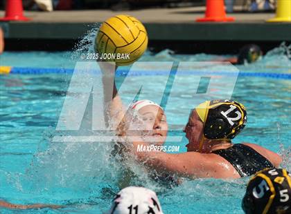 Thumbnail 1 in Alameda vs Washington (Battle of the Bay) photogallery.