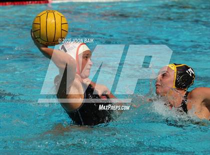 Thumbnail 3 in Alameda vs Washington (Battle of the Bay) photogallery.