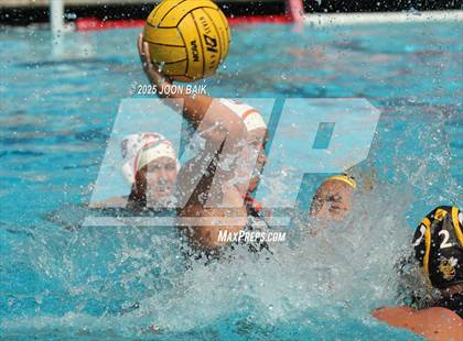 Thumbnail 2 in Alameda vs Washington (Battle of the Bay) photogallery.