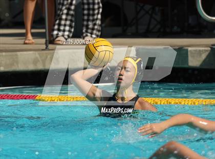 Thumbnail 2 in Alameda vs Washington (Battle of the Bay) photogallery.