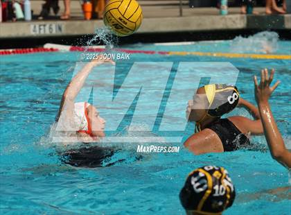 Thumbnail 1 in Alameda vs Washington (Battle of the Bay) photogallery.