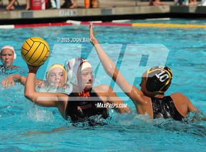 Thumbnail 2 in Alameda vs Washington (Battle of the Bay) photogallery.