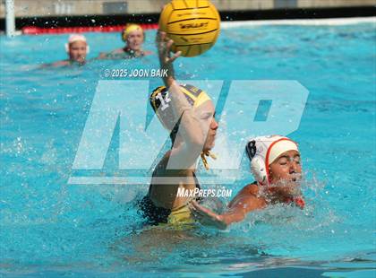 Thumbnail 2 in Alameda vs Washington (Battle of the Bay) photogallery.