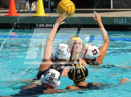 Thumbnail 2 in Alameda vs Washington (Battle of the Bay) photogallery.
