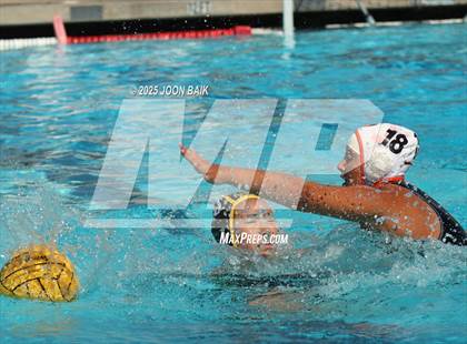 Thumbnail 3 in Alameda vs Washington (Battle of the Bay) photogallery.