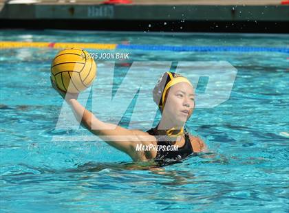 Thumbnail 3 in Alameda vs Washington (Battle of the Bay) photogallery.