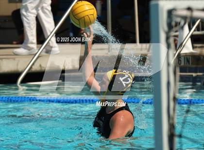 Thumbnail 2 in Alameda vs Washington (Battle of the Bay) photogallery.