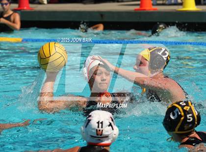 Thumbnail 3 in Alameda vs Washington (Battle of the Bay) photogallery.