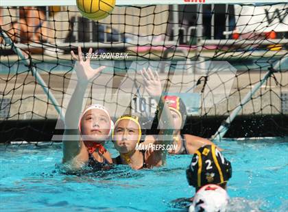 Thumbnail 3 in Alameda vs Washington (Battle of the Bay) photogallery.