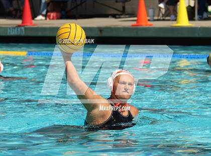 Thumbnail 2 in Alameda vs Washington (Battle of the Bay) photogallery.