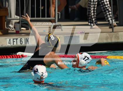 Thumbnail 1 in Alameda vs Washington (Battle of the Bay) photogallery.