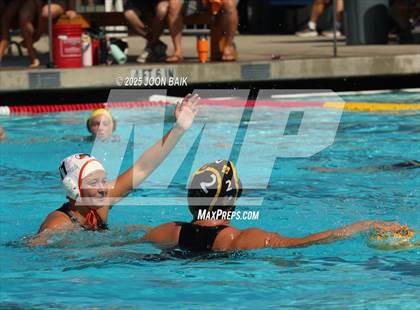 Thumbnail 2 in Alameda vs Washington (Battle of the Bay) photogallery.