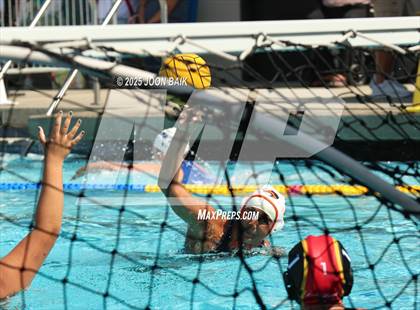 Thumbnail 1 in Alameda vs Washington (Battle of the Bay) photogallery.